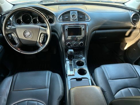 Used 2017 Buick Enclave Leather image 16
