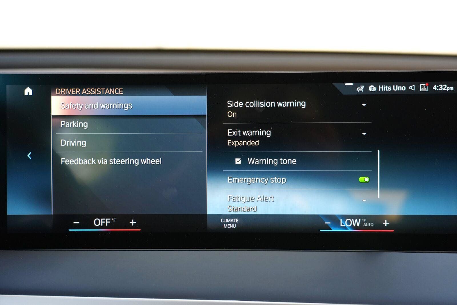 Used 2022 BMW iX xDrive50 w/ Premium Package AWD/4WD image 31
