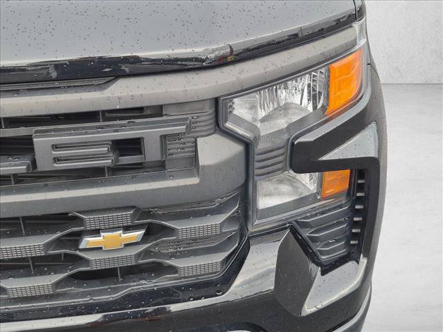 Used 2024 Chevrolet Silverado 1500 Custom RWD image 9