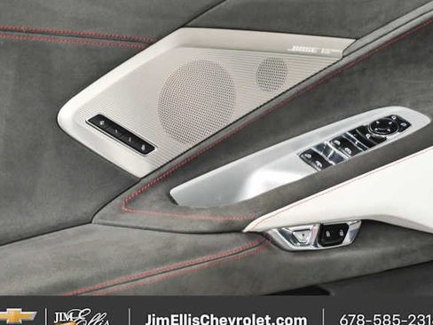 Used 2023 Chevrolet Corvette Stingray Premium Conv w/ Z51 Performance Package RWD image 6