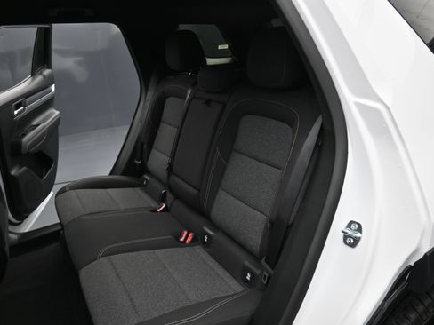 Used 2026 GMC Terrain Elevation FWD image 24