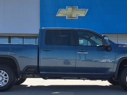 Used 2025 Chevrolet Silverado 2500 LT w/ All Star Edition AWD/4WD image 1