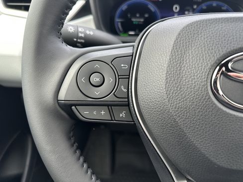 New 2026 Toyota Corolla SE image 21