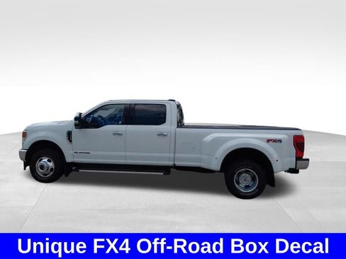 Used 2022 Ford F350 Lariat w/ Lariat Ultimate Package AWD/4WD image 22