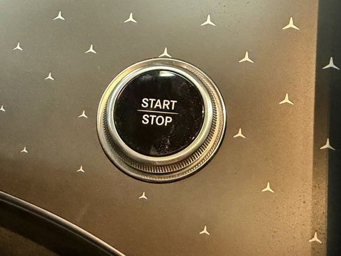 Certified 2022 Mercedes-Benz EQS 450+ Sedan image 31