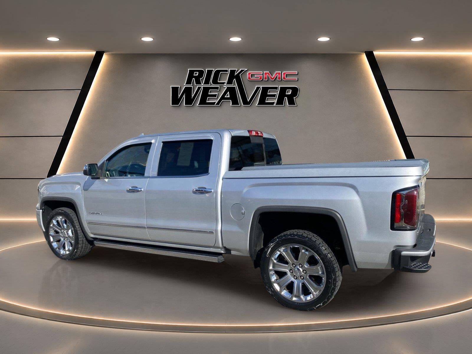 Used 2018 GMC Sierra 1500 Denali w/ Denali Ultimate Package AWD/4WD image 3