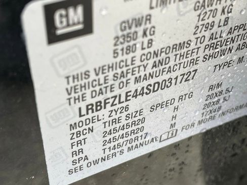 Used 2025 Buick Envision Sport Touring AWD/4WD image 34