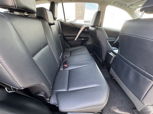 Used 2016 Toyota RAV4 Limited AWD/4WD image 17