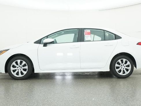 New 2026 Toyota Corolla LE image 19