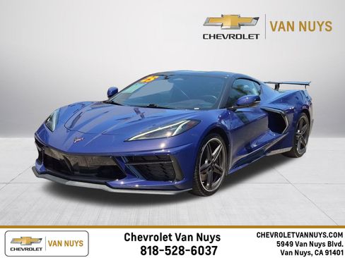 Used 2025 Chevrolet Corvette Stingray Coupe w/ Z51 Performance Package RWD image 1