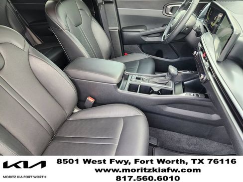 Used 2025 Kia Sorento S AWD/4WD image 10