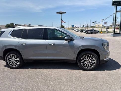 Used 2026 GMC Acadia Denali w/ Super Cruise Package AWD/4WD image 11
