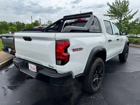 New 2025 Chevrolet Colorado Trail Boss w/ Midnight Edition AWD/4WD image 3