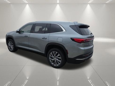 Certified 2025 Buick Enclave Preferred FWD image 7