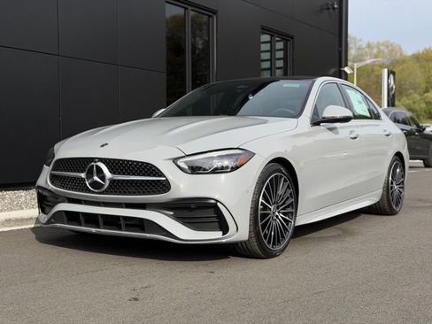 Used 2026 Mercedes-Benz C 300 4MATIC Sedan image 2
