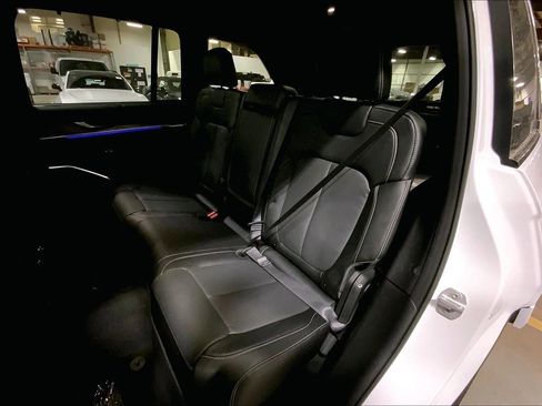 New 2025 Jeep Grand Cherokee Overland w/ Adv Protech Group III AWD/4WD image 10