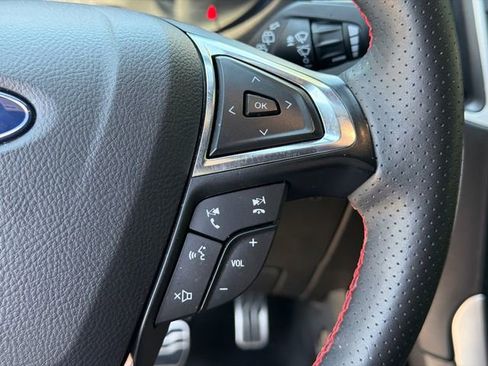 Used 2024 Ford Edge ST-Line AWD/4WD image 28