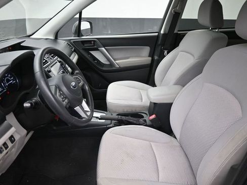 Used 2018 Subaru Forester 2.5i Premium image 17