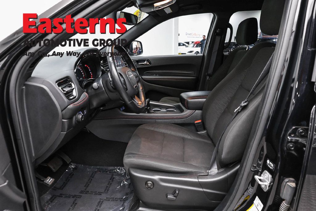 Used 2025 Dodge Durango GT RWD image 14