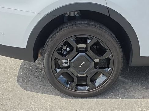 Certified 2024 Kia Sorento SX AWD/4WD image 5