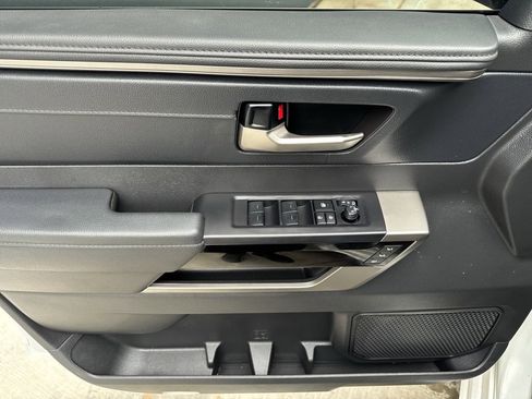 Used 2024 Toyota Tundra Limited image 18