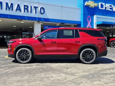 New 2026 Chevrolet Traverse LT w/ Midnight/Sport Edition image 2