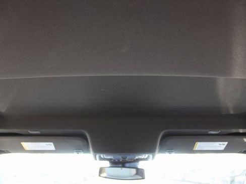 Used 2023 GMC Sierra 1500 SLT image 22