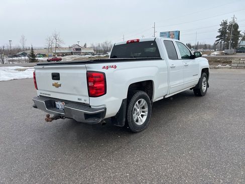 Used 2018 Chevrolet Silverado 1500 LT w/ All Star Edition AWD/4WD image 3