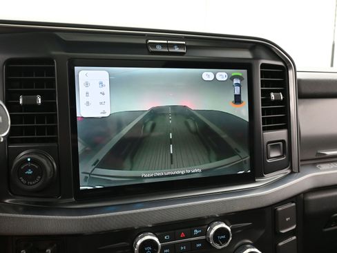 Used 2025 Ford F350 Platinum image 32