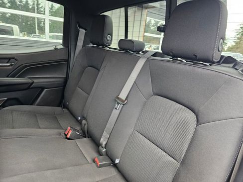 Used 2023 Chevrolet Colorado LT w/ LT Convenience Package II image 21