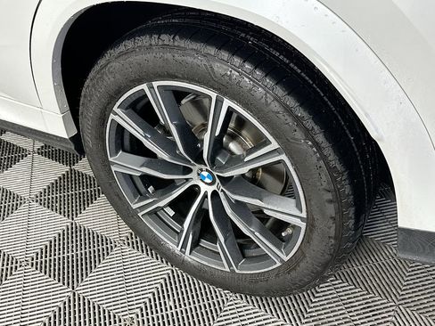 Used 2026 BMW X6 xDrive40i image 39