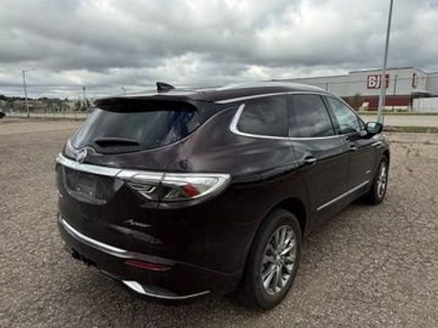 Used 2023 Buick Enclave Avenir w/ Trailering Package, 5000 lbs. AWD/4WD image 5