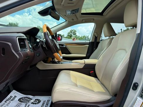 Used 2020 Lexus RX 350L FWD w/ Premium Package image 20