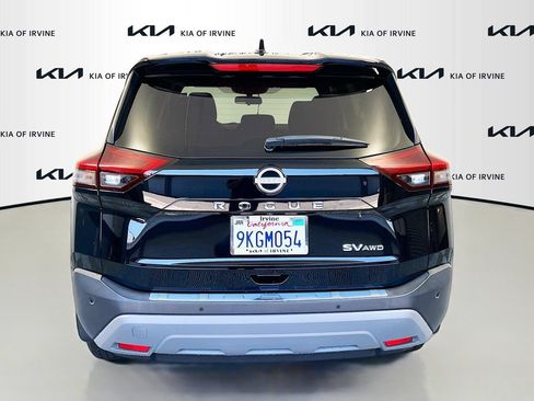 Used 2023 Nissan Rogue SV AWD/4WD image 6