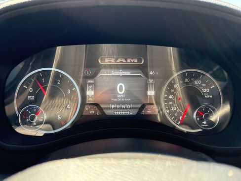 Used 2024 RAM 2500 Laramie image 16