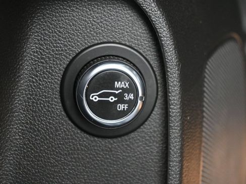 Used 2024 Buick Envista Sport Touring w/ Convenience I Package FWD image 16