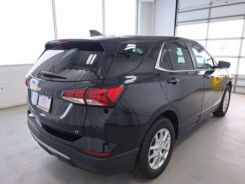 Used 2024 Chevrolet Equinox LT FWD image 6