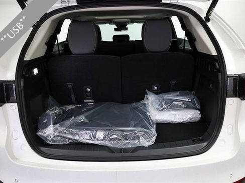 New 2026 MAZDA CX-90 Plug-In Hybrid w/ Preferred image 11