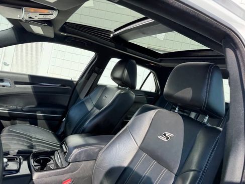 Used 2023 Chrysler 300 S RWD image 16
