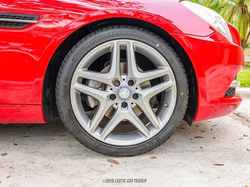 Used 2015 Mercedes-Benz SLK 250 image 64