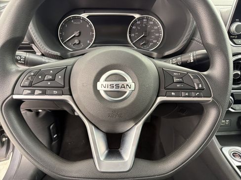 Used 2023 Nissan Sentra SV FWD image 15