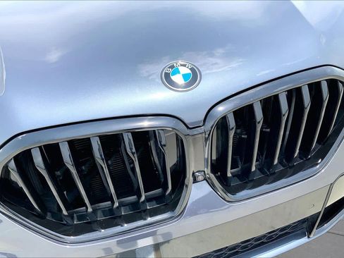 Used 2021 BMW X6 sDrive40i w/ M Sport Package RWD image 29