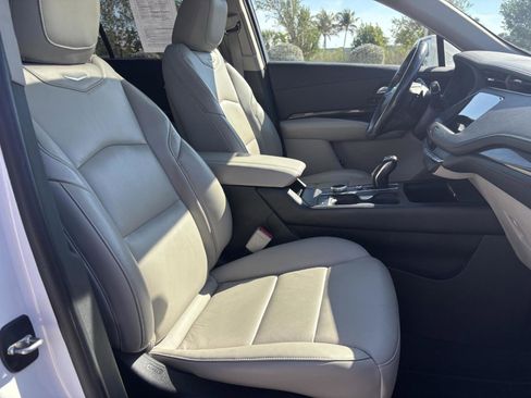 Used 2019 Cadillac XT4 Premium Luxury w/ Driver Awareness Package FWD image 21