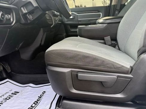 Used 2019 RAM 2500 Big Horn image 19