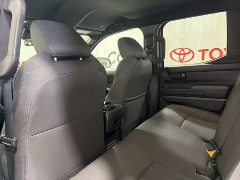 Used 2024 Toyota Tacoma SR AWD/4WD image 17