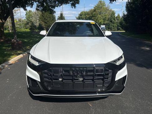Used 2023 Audi Q8 Prestige w/ Prestige Package AWD/4WD image 2