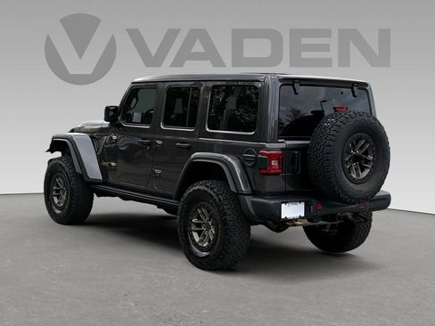 Used 2025 Jeep Wrangler Unlimited Rubicon 392 image 7