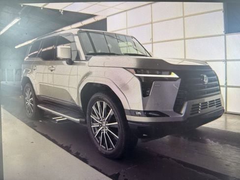 Used 2024 Lexus GX 550 AWD/4WD image 1