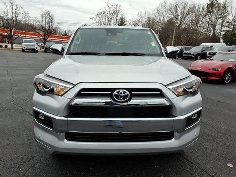 Used 2023 Toyota 4Runner Limited image 21