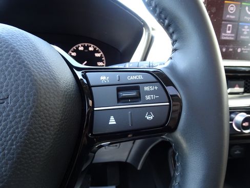 Used 2025 Honda CR-V EX-L image 23